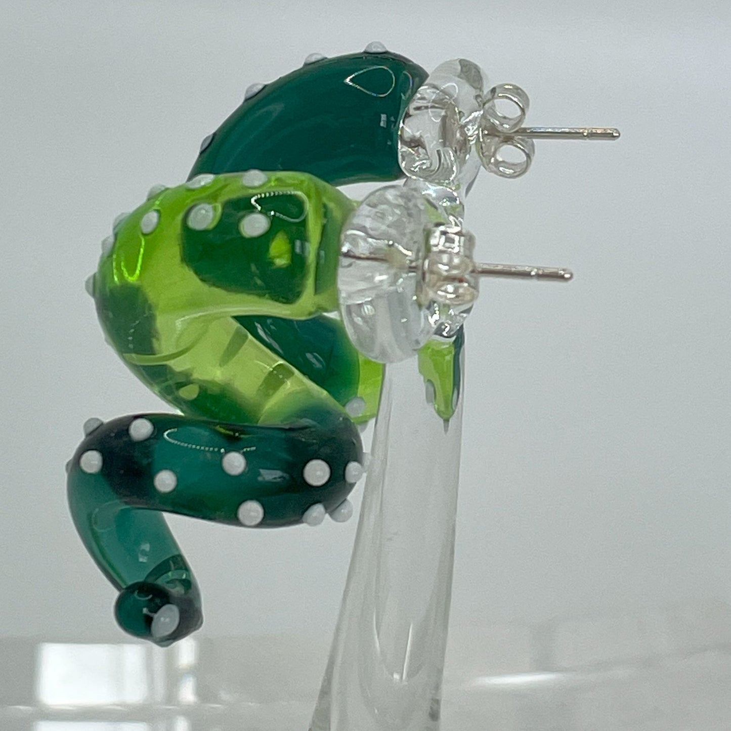 Tentacle Pin earring - Dark Green / Light Green